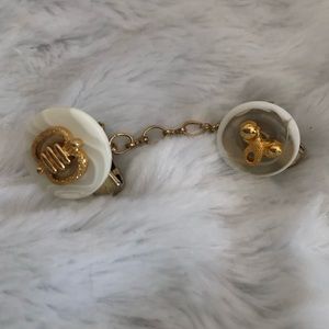Vintage White & Gold Tone Sweater Clip with Chain